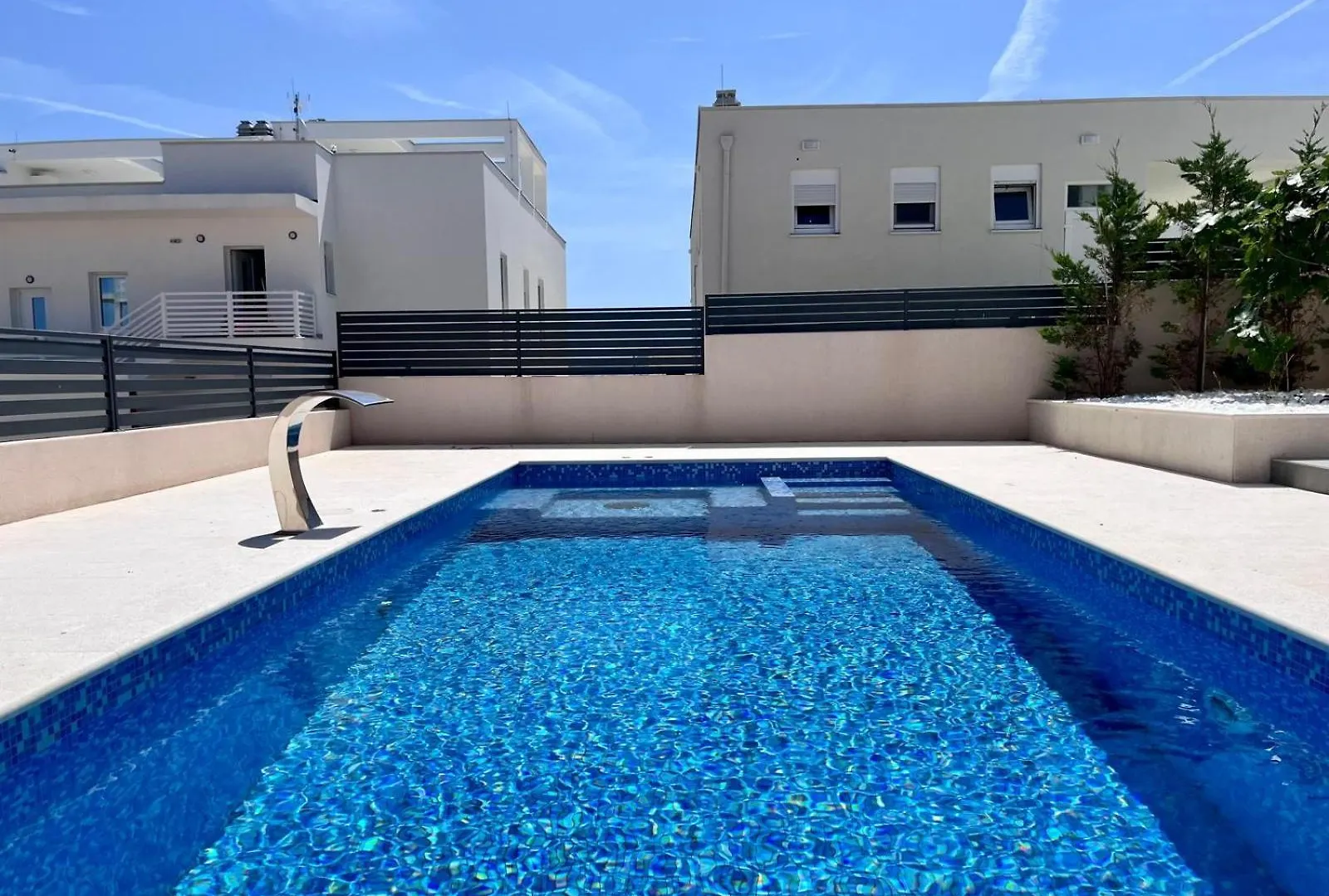 Serenity Residence With Sea View Razanac